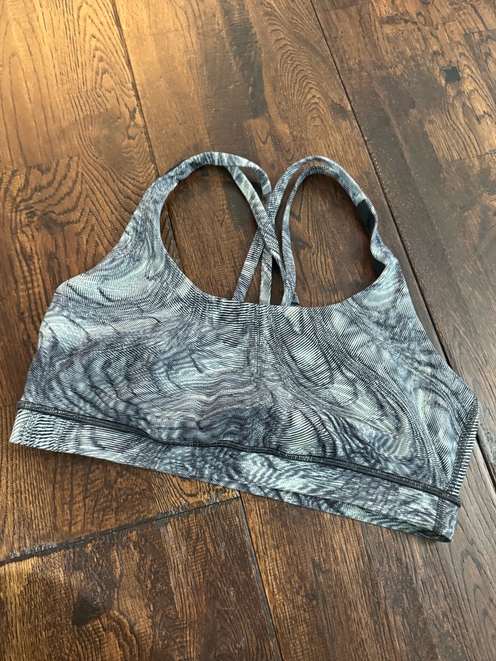 Lululemon Seamless Marble-Print Sports Bra - Black/Gray/White Size 10